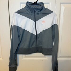 Nike Cropped Sportswear Heritage Track Jacket